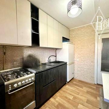 Продаж 5 кімнатної квартири