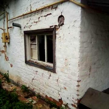 Продам или Сдам дом под склад три  комнаты Мисто Кагарлык Народная 19