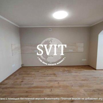 Продам квартиру - студію центр