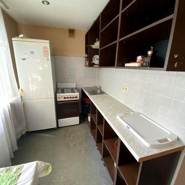 Стеценка вул., 11