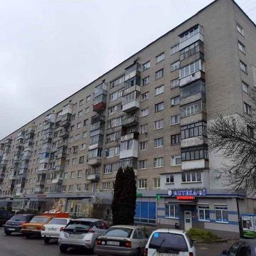 Продаж 1-кім. квартири в цегляному будинку, вул. Любінська