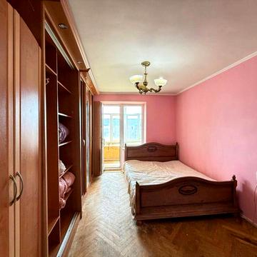 Оренда! Район. Черемош, вул. Воробкевича! 2-кімнатна квартира.