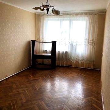 Продається 4-кімнатна квартира в місті Тетіїв Київ. обл.