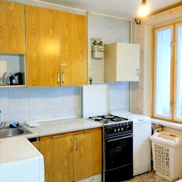 Андрія Малишка вул., 11