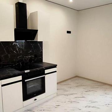 В продажу однокімнатна в новому будинку з ремонтом (236-303) ЖК «Акварель 8»