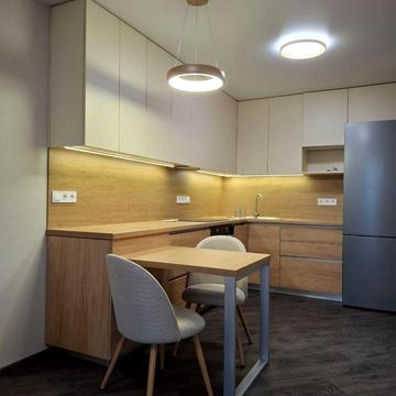 Михайла Максимовича вул. (Онуфрія Трутенка), 28-Е