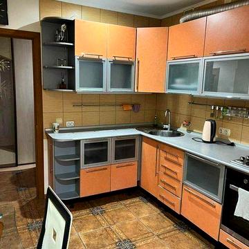 Жк "Баронівський" 2-х кімн. Кв. 75 кв.м.з ремонтом ЖК Боронівський