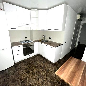 Євгена Чикаленка вул., 48/3