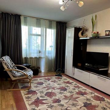 1 кімнатна квартира оренда Пухова