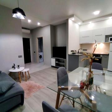 Сдам просторную стильную квартиру в 22 Жемчужине на Болгарской  центр