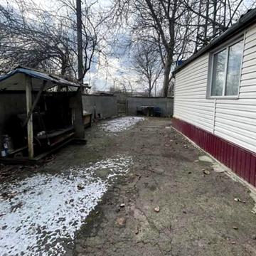 Центральна