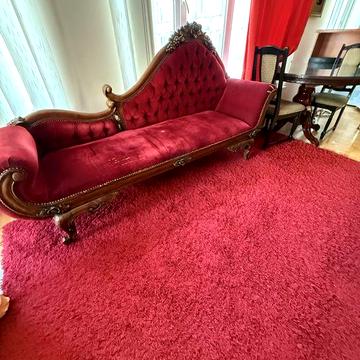 Виставка , власник