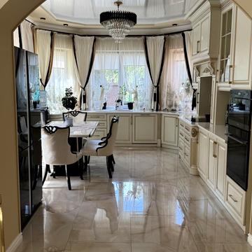 Нахімова вул., 14