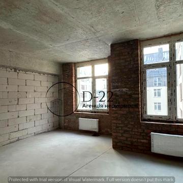 Вячеслава Чорновола вул., 17