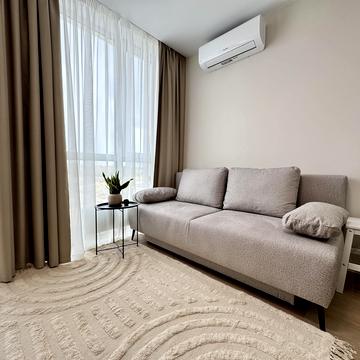 Тадея Рильського бульв., 4