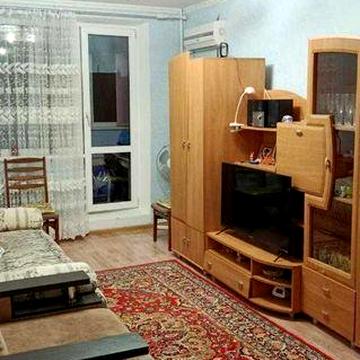 Продам 1к. кв. улучшенной планировки на Горизонте (м/р Солнечный)