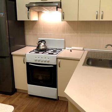 Ольжича вул., 12