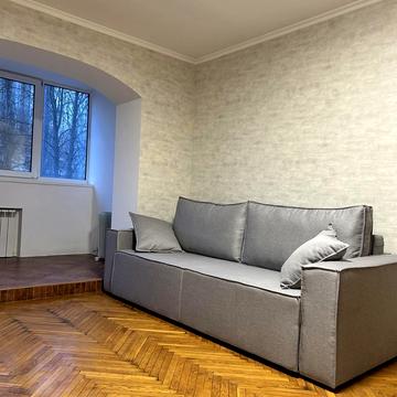 Голосіївська вул., 19