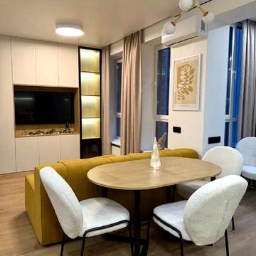 Героїв Небесної Сотні просп., (Будинок 14/2)