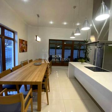 Михайла Бойчука вул. (Кіквідзе)