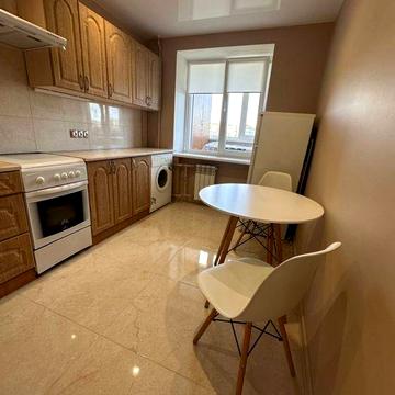 Здам 1 кімнатну квартиру на пр.Героїв 23