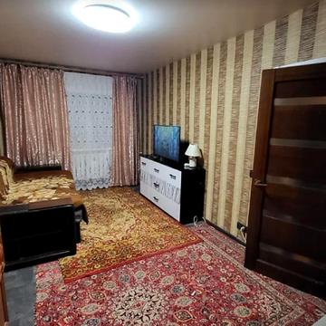 Олександрівський просп. (Косіора), 184