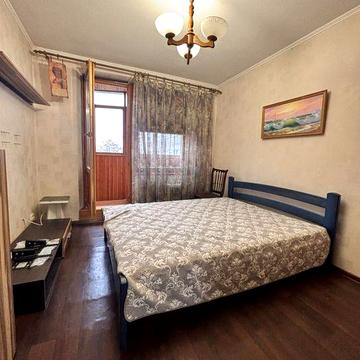 Двухкомнатная кв метро Студенческая, 522 мик-н