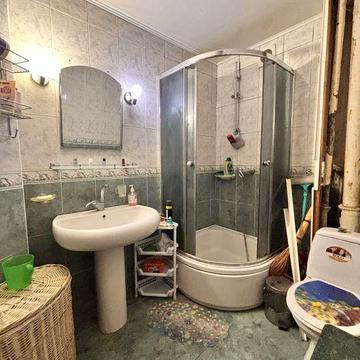 Двухкомнатная кв метро Студенческая, 522 мик-н