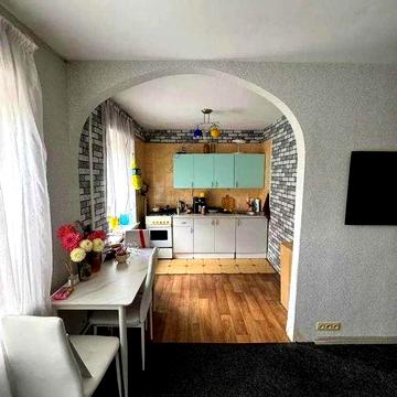 Продаж 2-кім квартири в хорошому стані на Олени Теліги 37а, Дорогожичі