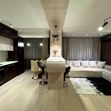 Продам 3-кімнатну квартиру На Щасливому!