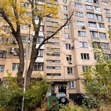 Сдам трехкомнатную на Армейской парк  Победы