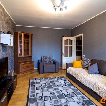 Героїв Дніпра вул., 32-Б