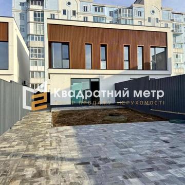 Макарівська вул.