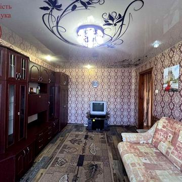 Продам  5/9 2 кім з лоджією !