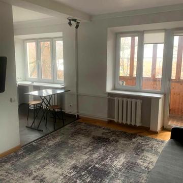 Новогоспітальна вул. (Щорса пров.), 5