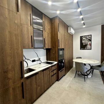 Краснова вул., 3