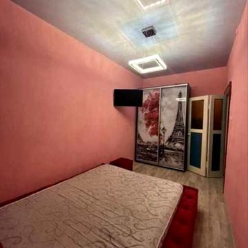 Продам 2-комнатную квартиру с евро ремонтом в Центре. є-Відновлення.Ir