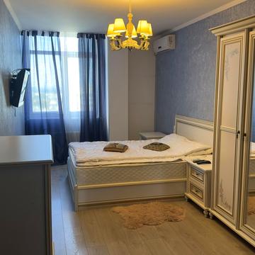 Разумовська вул., 10/12