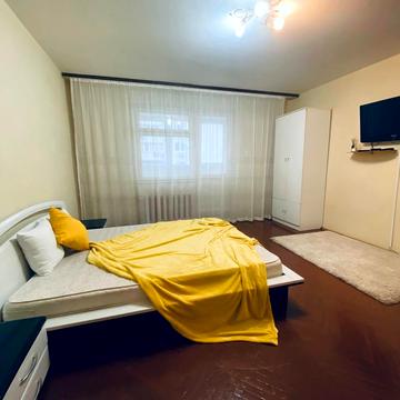 Івана Пулюя вул., 3