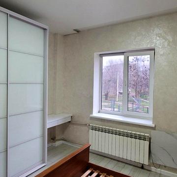 Незалежної України вул. (40 років Радянської України), 31