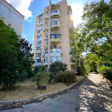 Продам просторную 3 комнатную квартиру 79м на ул.НебеснойСотни