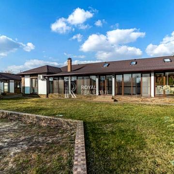 Святищенська вул.