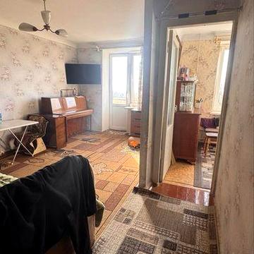 Продам 2-комнатную квартиру на Нахимова