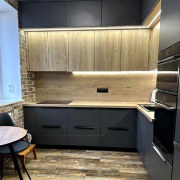 Льва Ландау просп. (50-річчя СРСР), 52-Л