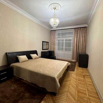 Здам 3-кімнатну квартиру в самому центрі Києва!