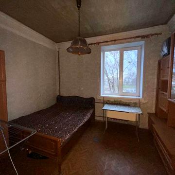 Аренда просторной двухэтажной квартиры сталинки