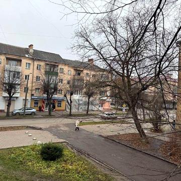 Здається в оренду 1 кім кв вул Бельведерська