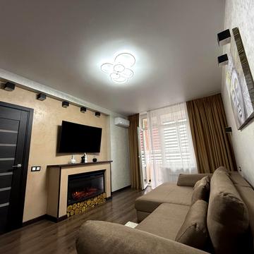 Драгоманова вул., 10