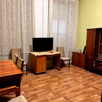 Старопортофранківська вул., 6