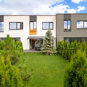 Садова вул., 49